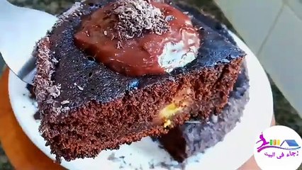 كيكة التفاح المحشوة بدون فرن بشكل جديد👌اقتصادية وبمقادير ديما عندك خطيرة شكلا ومذاقا⁦✔️💯