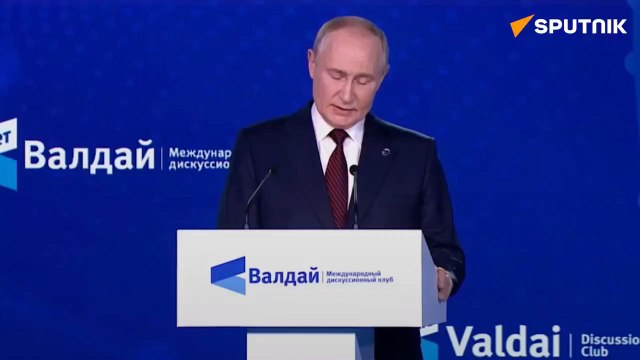 🇷🇺 Le président russe Poutine a déclaré que nous nous dirigeons vers un monde polyphonique plutôt que vers un monde polycentrique, un monde dans lequel toutes les voix doivent être entendues .