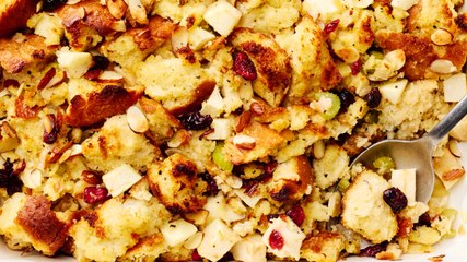 This Apple Stuffing Takes A Thanksgiving Staple From Savory To Sweet