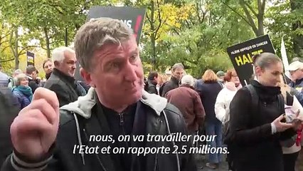 Projet de taxe sur les paris sportifs: la filière hippique dans la rue