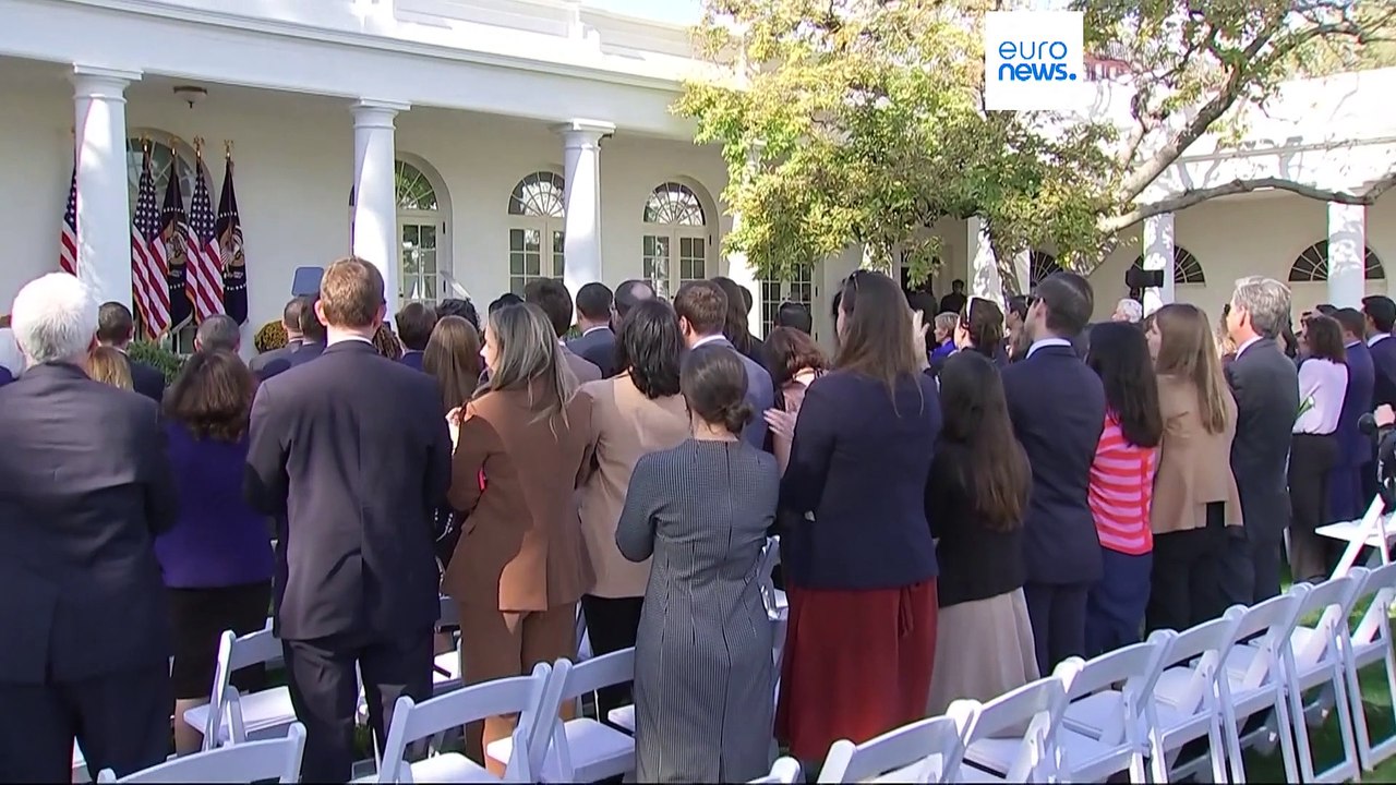 Joe Biden lobt Kamala Harris und die US-Demokratie in seiner Rede im Weißen Haus