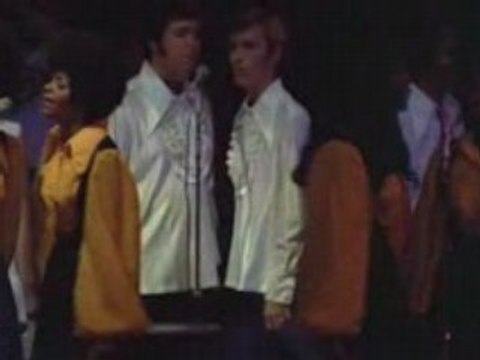 Elvis presley - i can't stop loving you (live)