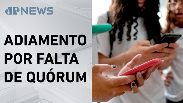 Alesp adia votação de PL que proíbe uso de celular em escolas