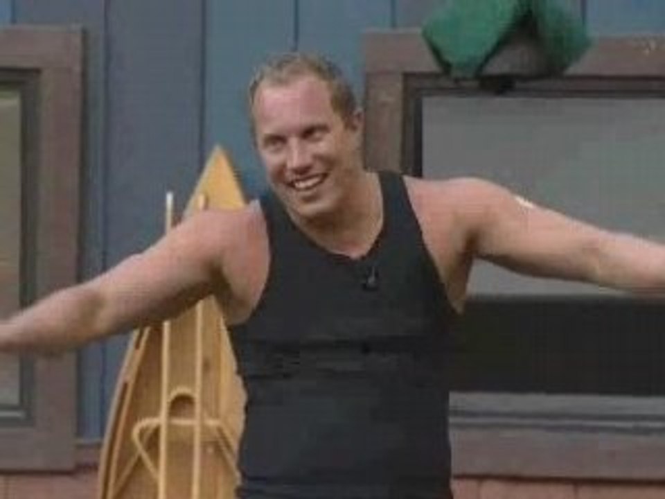 ON OUTSIDE LOCKDOWN650PM