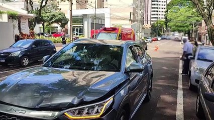 BYD e Golf se envolvem em colisão na Rua Mato Grosso, no Centro