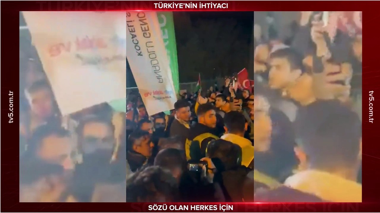 Derince Limanı'nda ZIM lojistik gemisi protesto edildi!