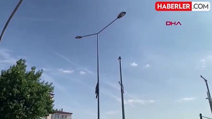Elazığ'da 5 büyüklüğündeki deprem anı kamerada