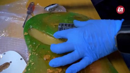 DNCD ocupa guitarra llena de pasta de cocaína