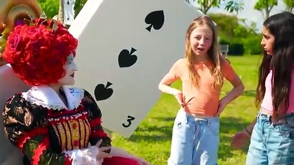 Nastya and Evelyn in wonderland