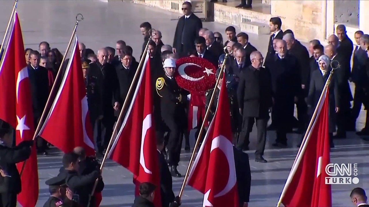 SON DAKİKA! Atatürk'ü saygıyla anıyoruz: Devlet erkanı Anıtkabir'de...