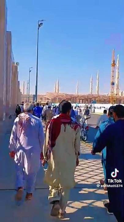 مدینے سے بلاوا ا رہا ہے