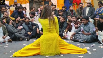 Aisa Pyar De Nat Vich Kasya  e _ Gul Mishal Dance Performance 2024