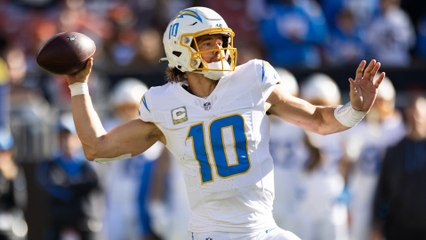 Can Justin Herbert Eclipse 1.5 TD Passes Against the Titans?