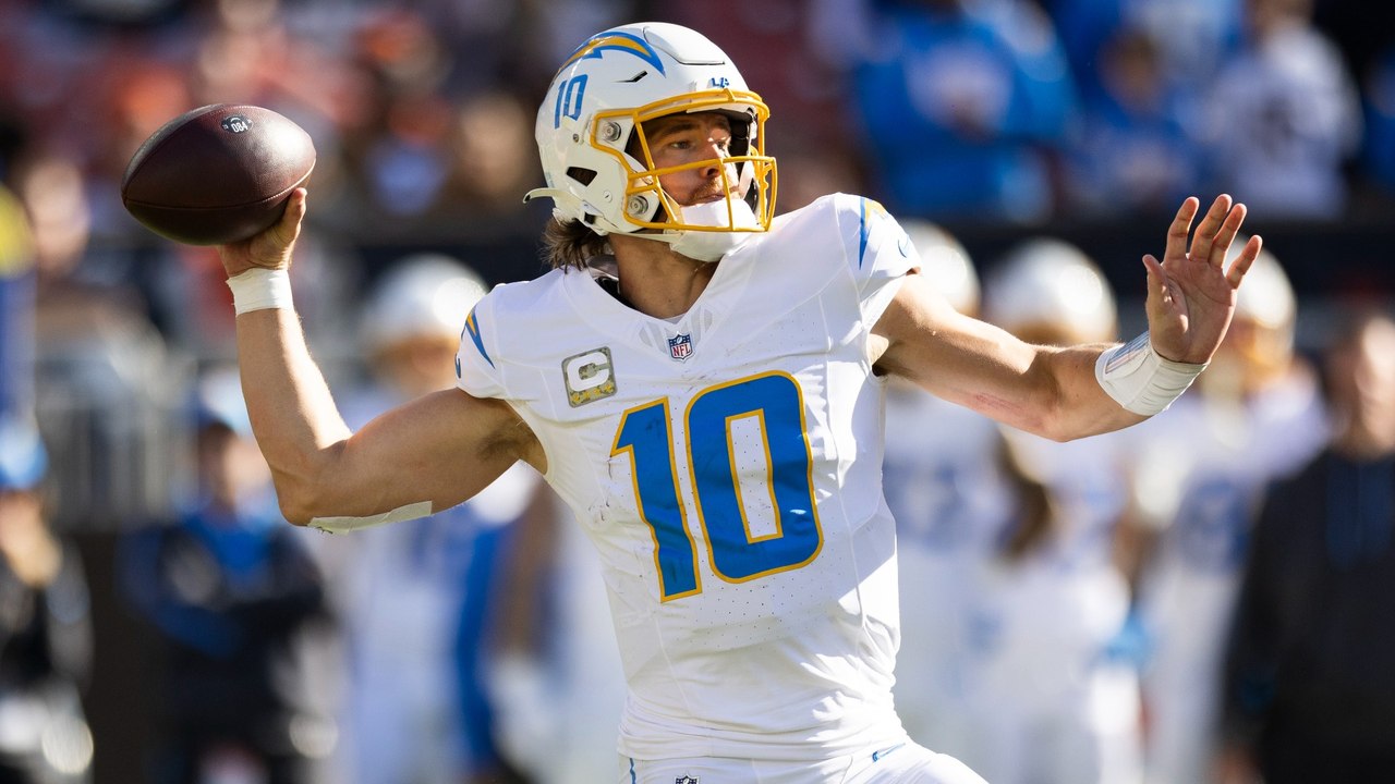 Can Justin Herbert Eclipse 1.5 TD Passes Against the Titans?