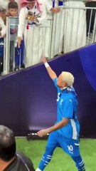 Bir Taraftar Neymar'ın 16 Milyon Dolarlık Yüzüğünü Çaldı