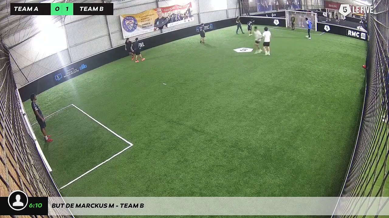 But de Marckus M - Team B