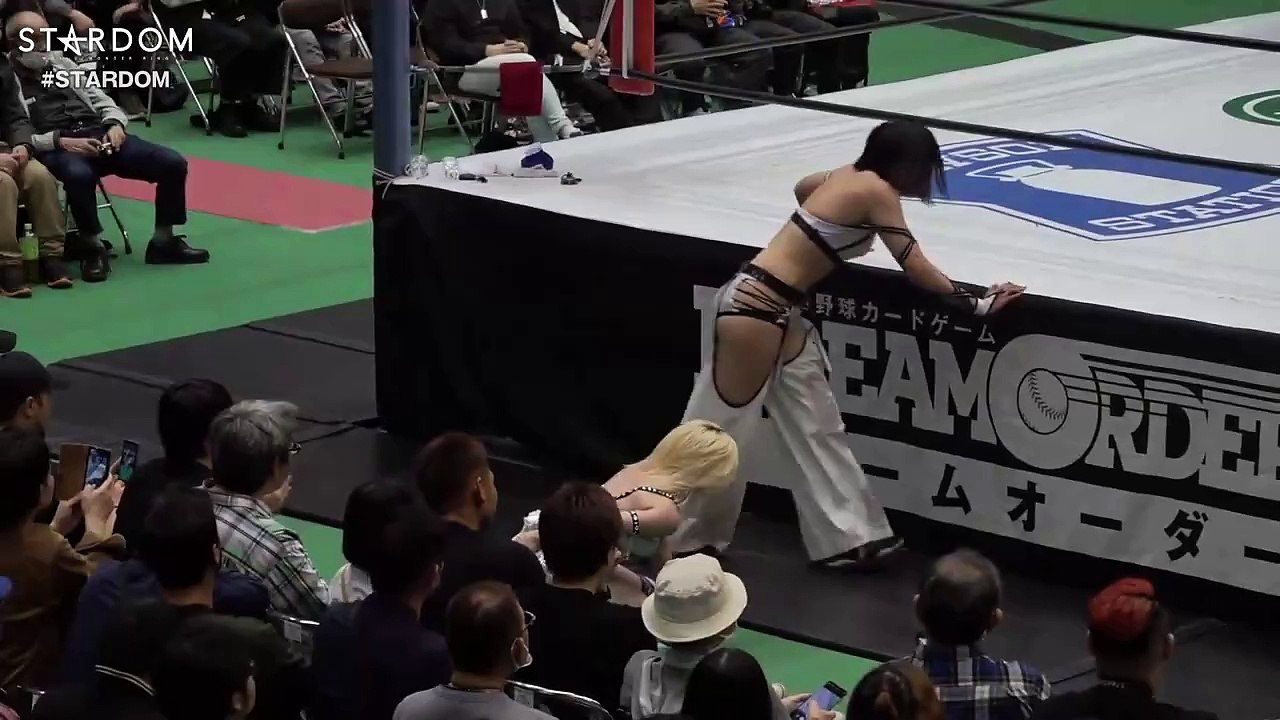 Lady C spanks Natsupoi