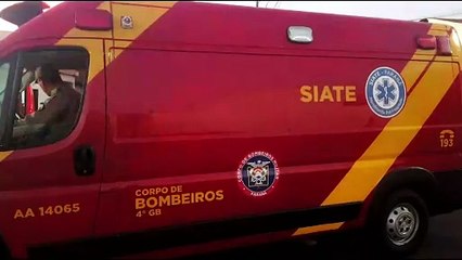 Ciclista sofre suspeita de fratura em acidente no Esmeralda