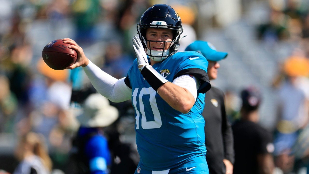 Jaguars to Face Vikings Without QB Trevor Lawrence