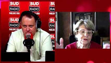 Sophia Aram, lauréate 2024 du prix de la laïcité - Regards de Femmes