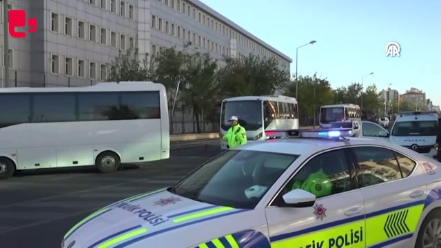 Narin Güran'ın öldürülmesine ilişkin tutuklu 4 sanık, Diyarbakır adliyesine getirildi