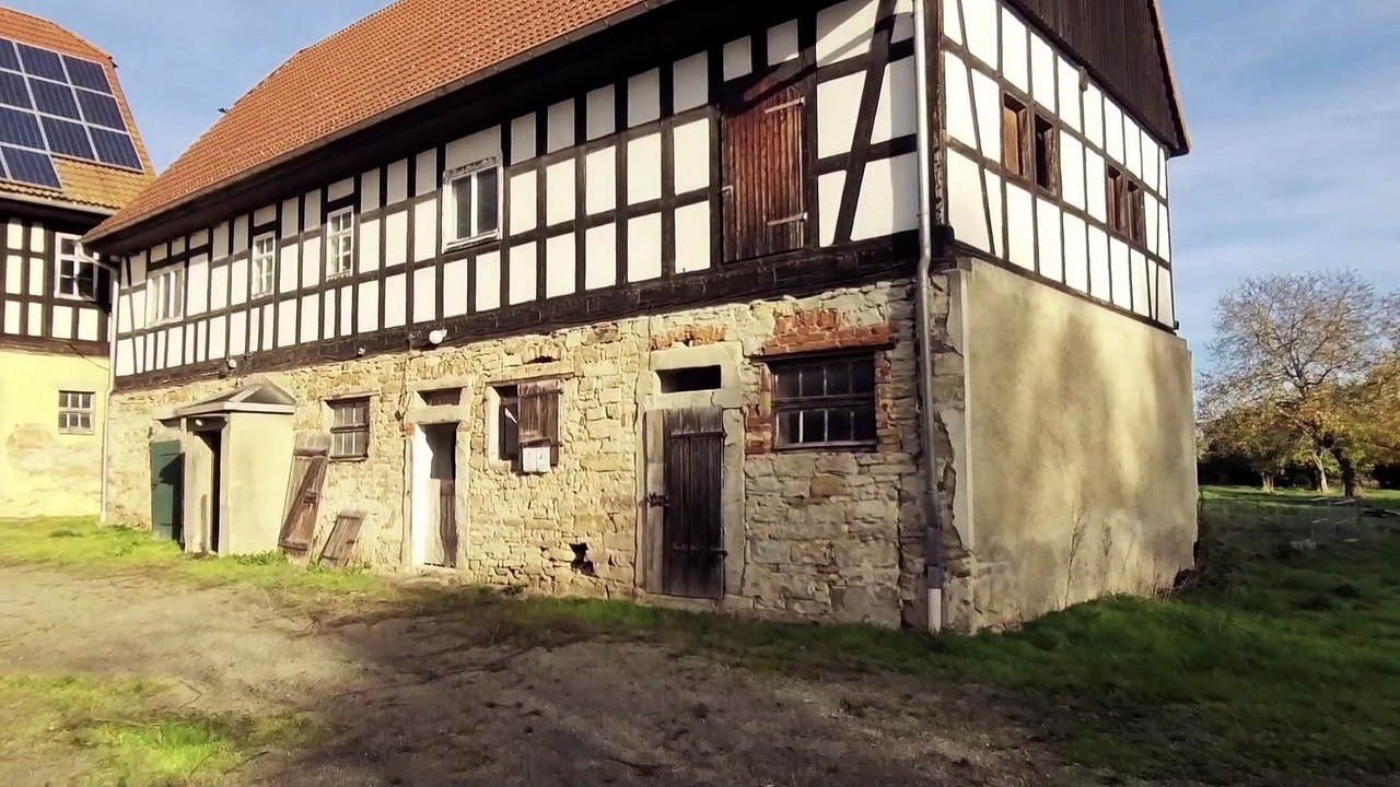 + + FACHWERK MEUCHA RUNDGANG + +