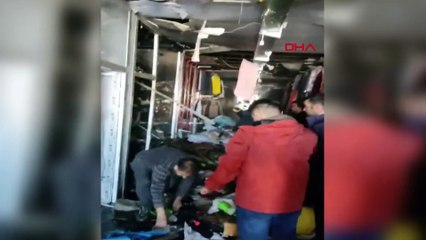 VAN'da 2 giyim mağazası yandı; 1 milyon 100 bin TL zarar oluştu