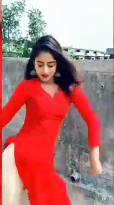 Desi girl dance