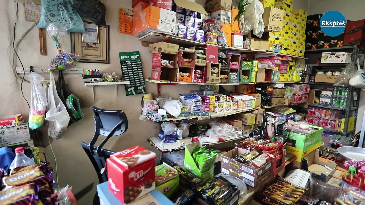 BÜYÜK MARKETLERE YENİK DÜŞTÜLER