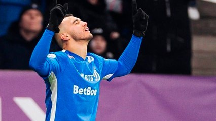 Luis Chávez marca doblete con el Dinamo Moscú frente al FC Pari Nizhnly