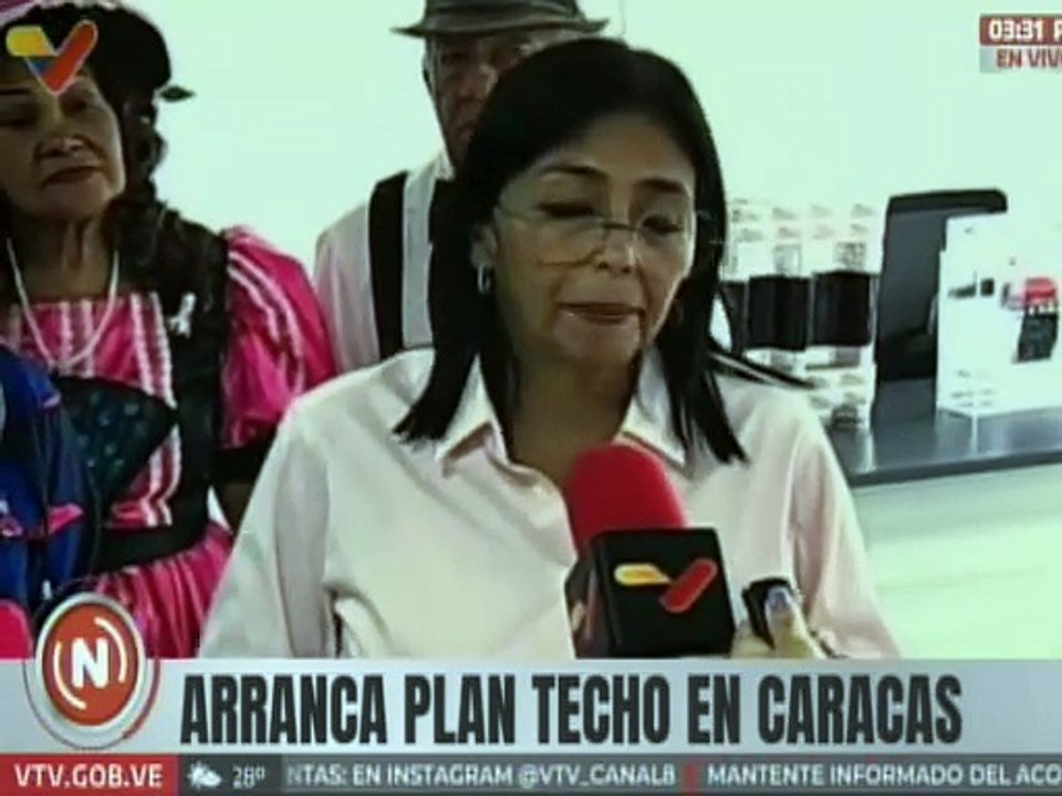 Vpdta. Delcy Rodríguez: El arquitecto Yamamoto destacó la organización de las comunidades