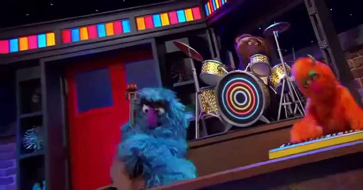 The Not-Too-Late Show with Elmo The Not-Too-Late Show with Elmo S01 E008 John Ol