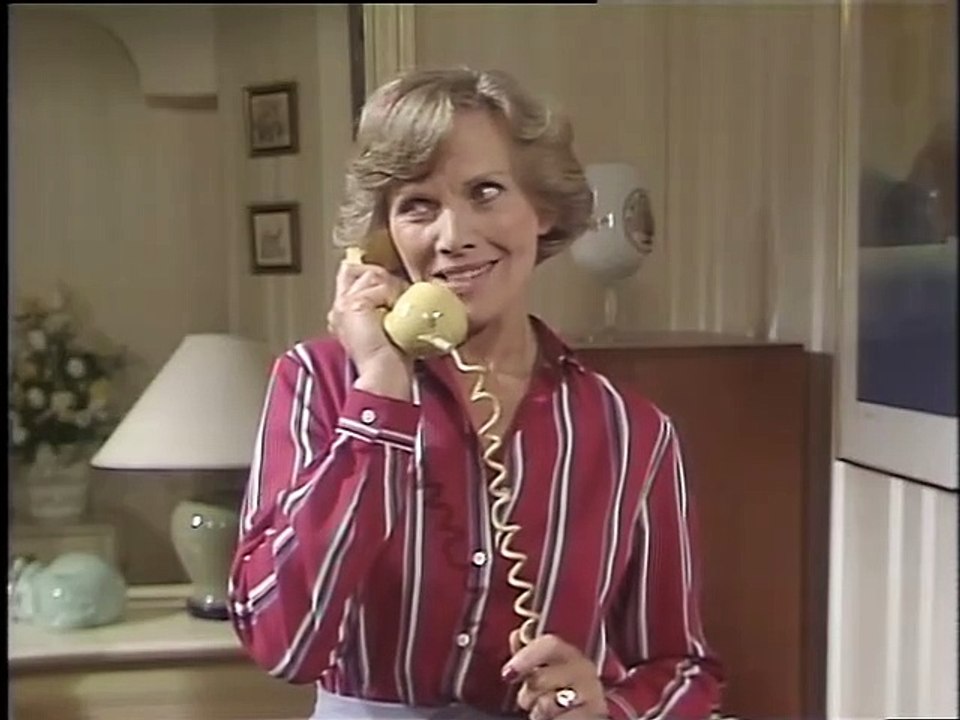 Never The Twain  S1/E3 'A Night At The Opera'   Donal Sinden • Windsor Davies • Honor Blackman