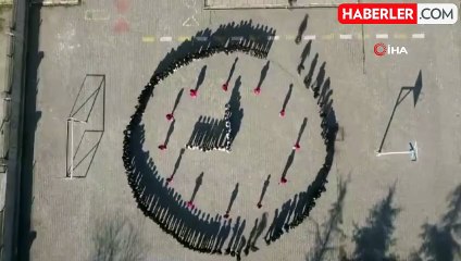 İlkokul Öğrencilerinden Atatürk Anısına Muhteşem Koreografi