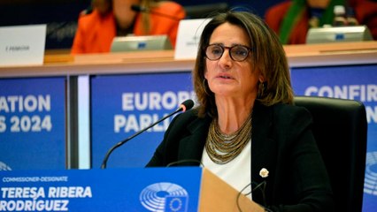 Teresa Ribera afirma que hay que reforzar los sistemas de alerta tras la tragedia de la DANA