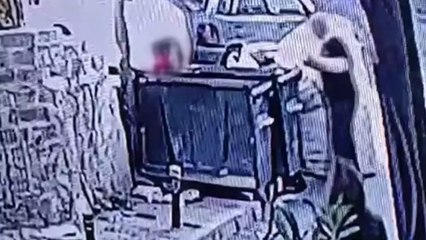 Şişli’de mezarlıkta öldürülmüş halde bulunan Şirin’in katili ile karşılaştığı an kamerada
