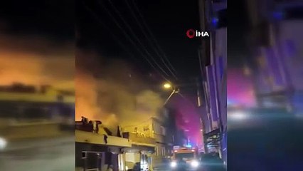 Bursa\'da tek katlı ev alev alev yandı