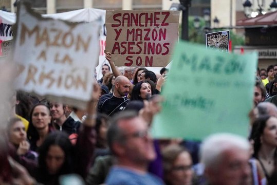 Las Noticias de La Trinchera. Valencia sale a la calle contra Mazón y Sánchez