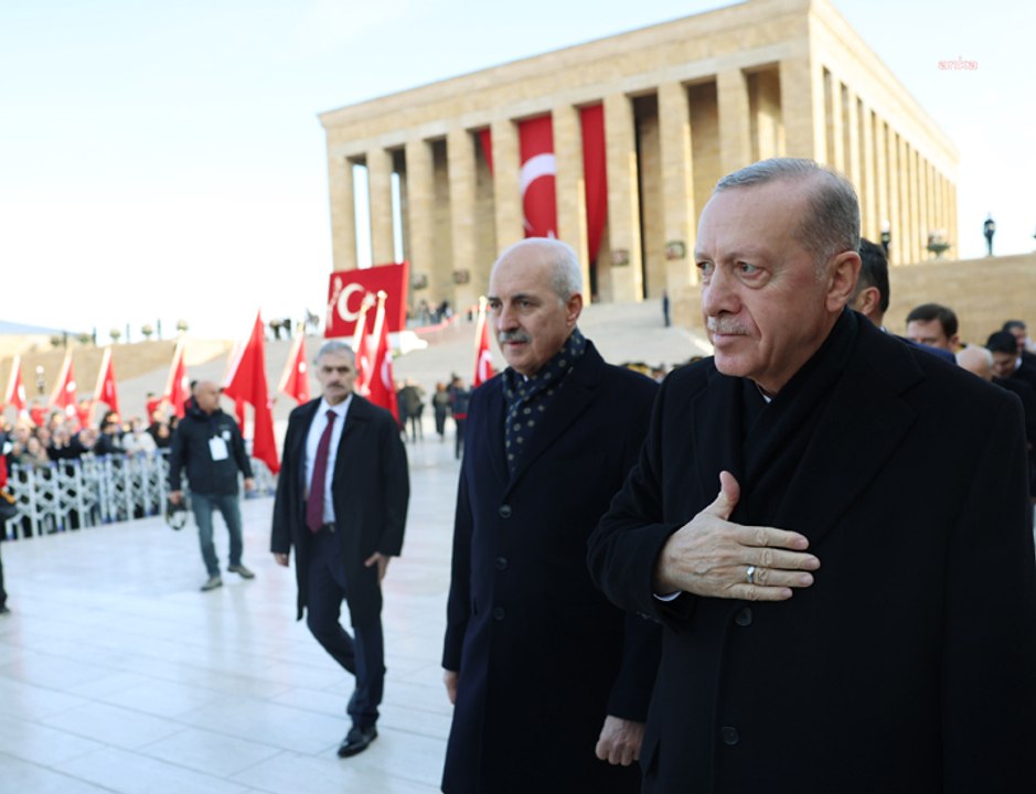 Yine 'özel' getirildiler: 10 Kasım'da Anıtkabir'de 'Erdoğan' sloganları