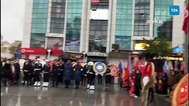 İstanbul'da kayyım protestosu: Esenyurt Belediye Başkanlığı'na getirilen Can Aksoy, Atatürk'ü anma töreninde protesto edildi