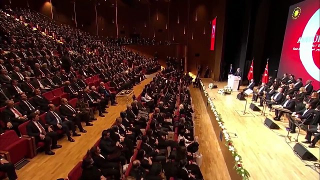 Erdoğan: Türkiye bir dönem gardırop Atatürkçülerinden çekti. Bugün de sosyal medya Atatürkçülerinin verdiği zarar Türkiye'nin düşmanlarıyla yarışır seviyeye ulaştı
