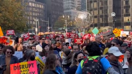 New York’ta Trump karşıtı gösteri düzenlendi