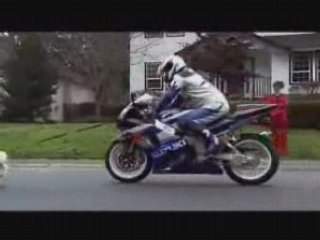 Humour - Pub - Moto Suzuki