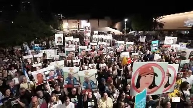 تظاهرة في تل أبيب تطالب بإطلاق سراح المحتجزين