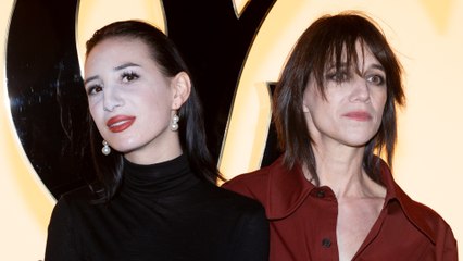 GALA VIDEO - Charlotte Gainsbourg et Yvan Attal : leur fille Alice fête ses 22 ans, ils lui ont réservé un anniversaire mémorable !