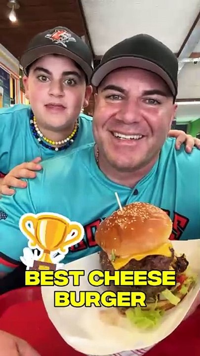 The Best Cheeseburger In South Florida‼️ #food #hamburger #cheeseburger #father #son #family #fun #bigjustice #boom