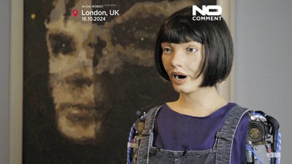 No Comment. "A.I God", la primera obra de arte hecha por un robot vale más de un millón de dólares