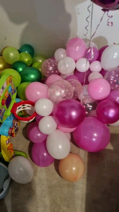 Joyeux anniversaire Lya pour tes 3 ans