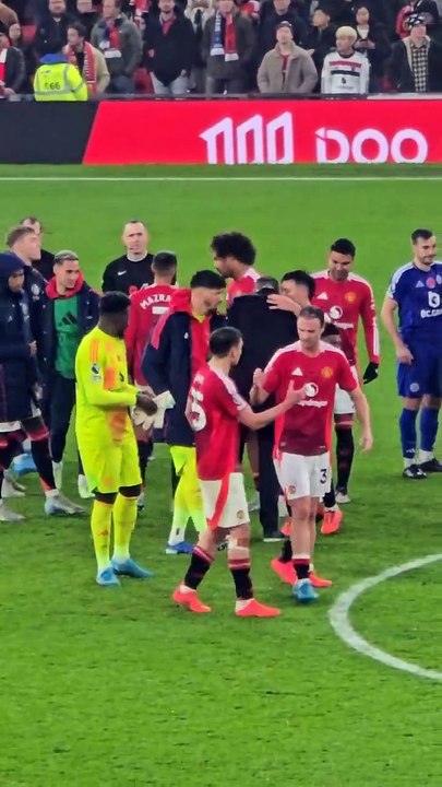 Ruud van Nistelrooy says goodbye to Manchester United fans after final match as interim head coach