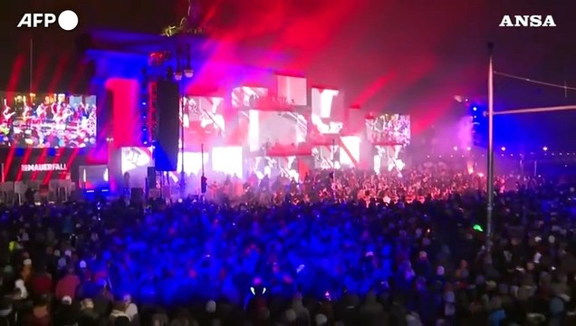Berlino, mega-concerto per l'anniversario della caduta del Muro